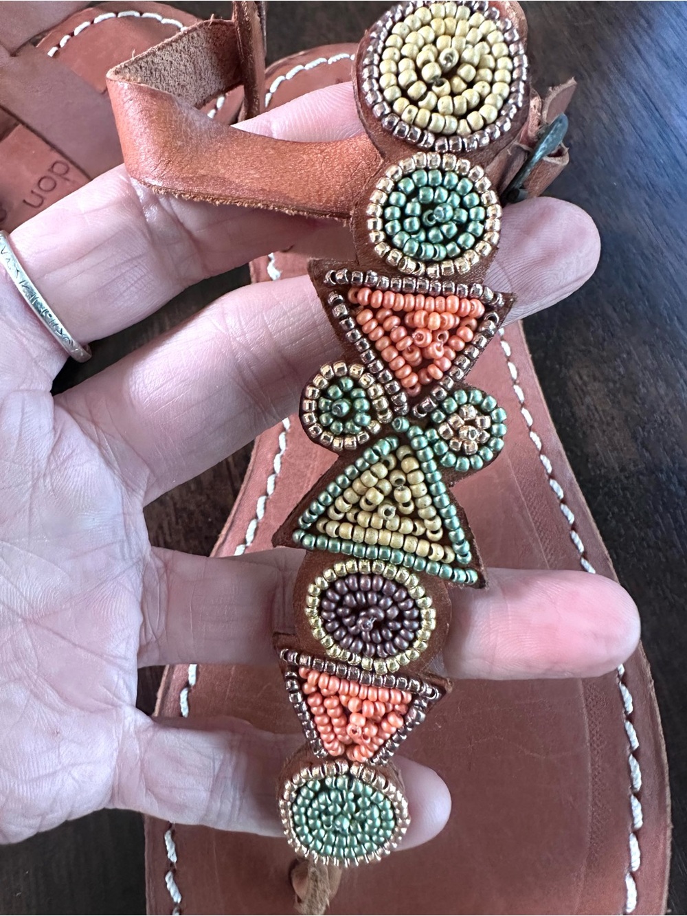Free People Laidback London Tan Beaded T Strap Sandals Made In Kenya 38 7 NWT - Picture 4 of 7